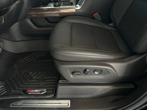 New 2026 Chevrolet Silverado 1500 RST w/ RST All Star Premium Package AWD/4WD image 11