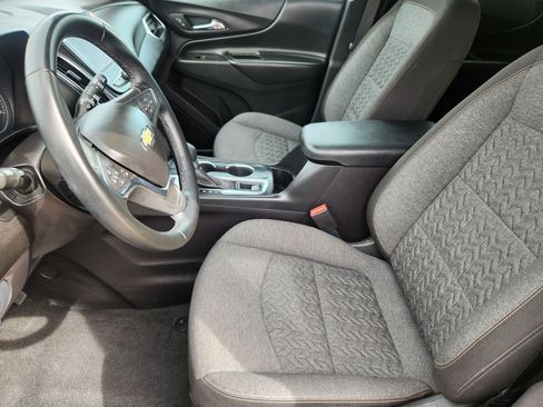 Used 2024 Chevrolet Equinox LT image 10