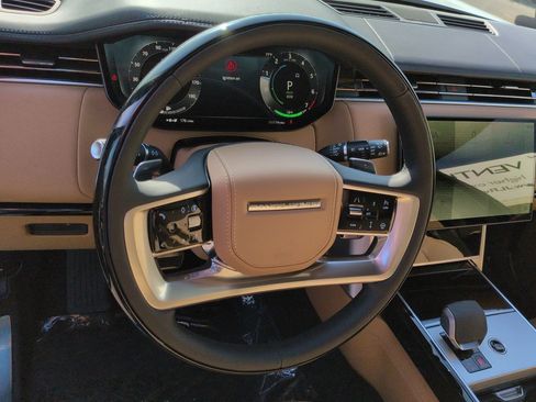 New 2026 Land Rover Range Rover SE AWD/4WD image 10