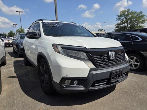Used 2020 Honda Passport Touring image 1
