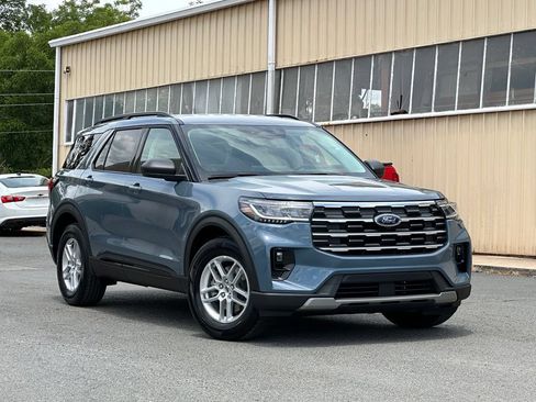 New 2026 Ford Explorer Active w/ Active Comfort Package RWD image 47