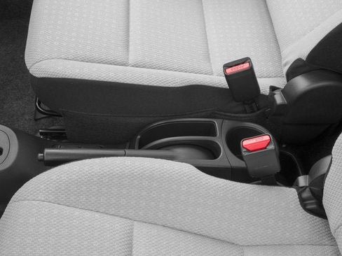 Used 2018 Toyota Prius C Three image 15