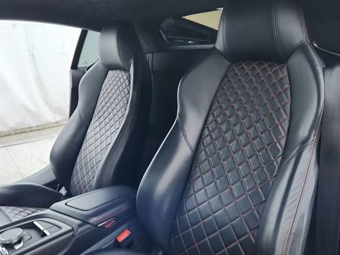 Used 2017 Audi R8 V10 plus AWD/4WD image 19