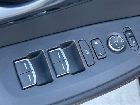 Certified 2025 Acura ADX A-Spec image 12