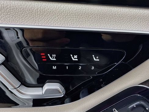Used 2022 Mercedes-Benz S 500 4MATIC image 26