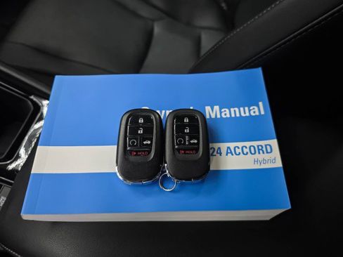 Used 2024 Honda Accord Sport image 42