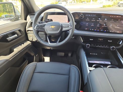 New 2026 Chevrolet Tahoe Premier image 13