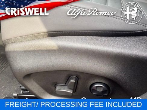 Used 2024 Alfa Romeo Tonale Ti image 21