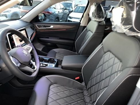 New 2026 Volkswagen Atlas SEL Premium R-Line AWD/4WD image 16
