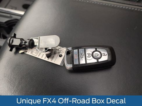 Used 2017 Ford F250 Platinum w/ Platinum Ultimate Package image 40