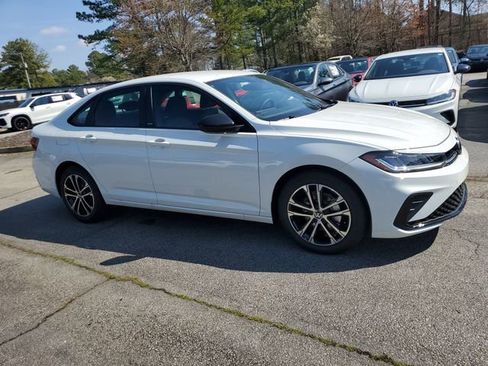 New 2026 Volkswagen Jetta Sport FWD image 3