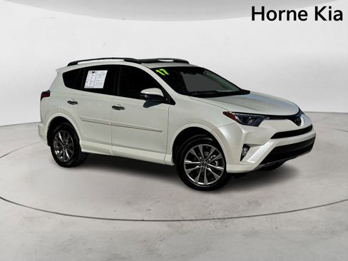 Used 2017 Toyota RAV4 Platinum image 2