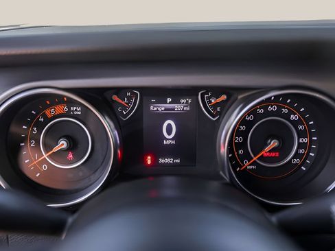 Used 2023 Jeep Wrangler Unlimited Sport AWD/4WD image 11
