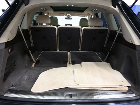 Used 2018 Audi Q7 3.0T Premium image 22