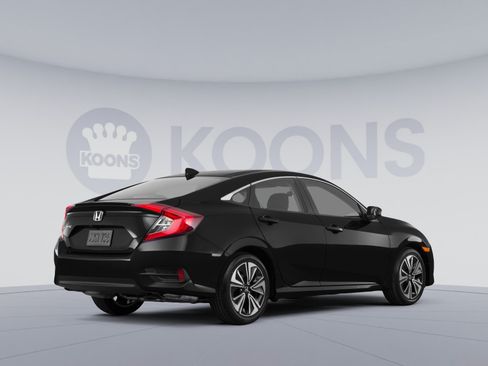 Used 2017 Honda Civic EX-T image 4
