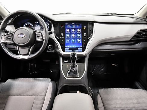 Used 2022 Subaru Outback Premium image 3