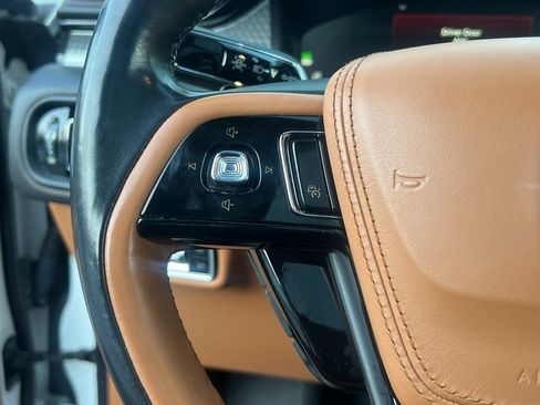 Used 2021 Lincoln Aviator Black Label w/ Dynamic Handling Package image 29