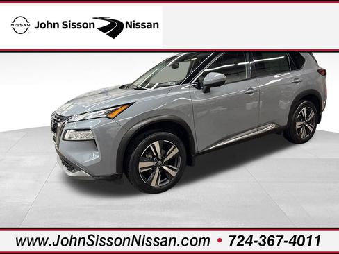 Used 2021 Nissan Rogue SL image 1