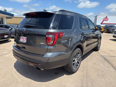 Used 2017 Ford Explorer Sport w/ Equipment Group 401A AWD/4WD image 6