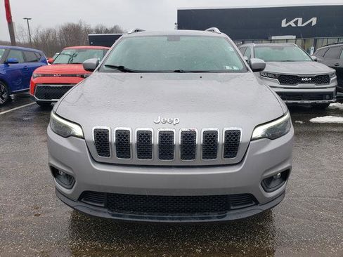 Used 2019 Jeep Cherokee Latitude Plus w/ Cold Weather Group image 9