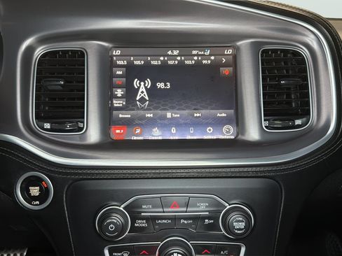 Used 2020 Dodge Charger Scat Pack RWD image 25