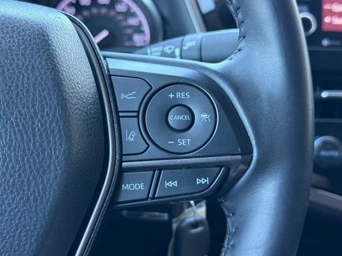 Used 2021 Toyota Camry SE FWD image 27
