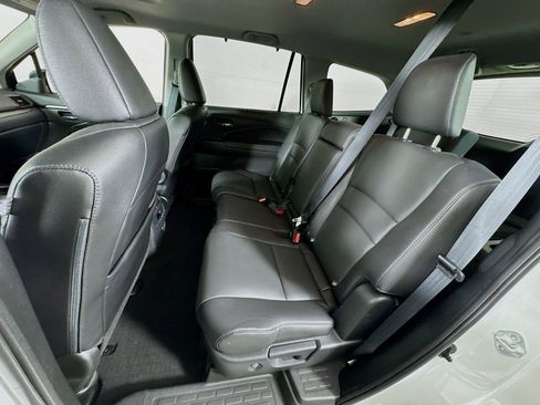 Used 2021 Honda Pilot Special Edition image 18