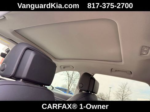 Used 2022 Audi e-tron Premium Plus image 26