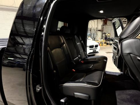 Used 2019 RAM 2500 Laramie AWD/4WD image 23