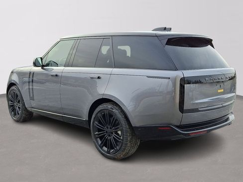 New 2026 Land Rover Range Rover SE image 4
