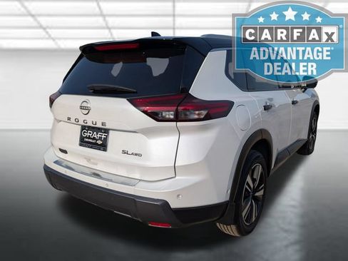 Used 2025 Nissan Rogue SL w/ SL Premium Package AWD/4WD image 30