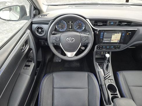 Used 2017 Toyota Corolla L image 21