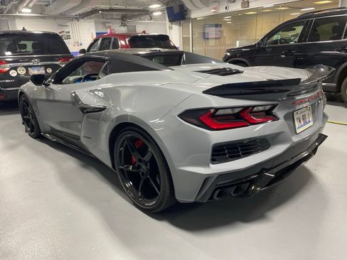 Used 2024 Chevrolet Corvette E-Ray w/ Stealth Interior Trim Package AWD/4WD image 7