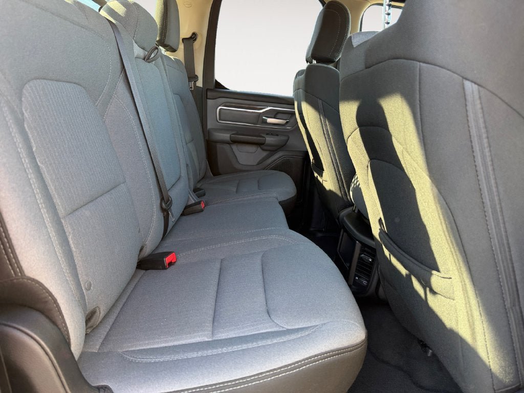 Used 2019 RAM 1500 Big Horn AWD/4WD image 24