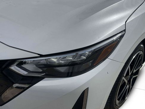 Used 2024 Nissan Sentra SR w/ SR Premium Package FWD image 12