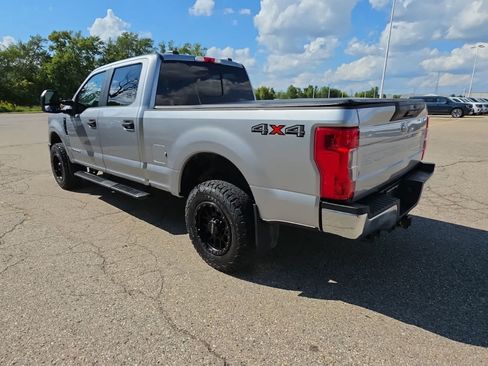 Used 2021 Ford F250 XL AWD/4WD image 14