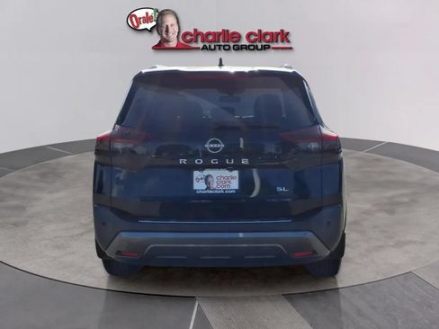 Used 2023 Nissan Rogue SL w/ SL Premium Package FWD image 4