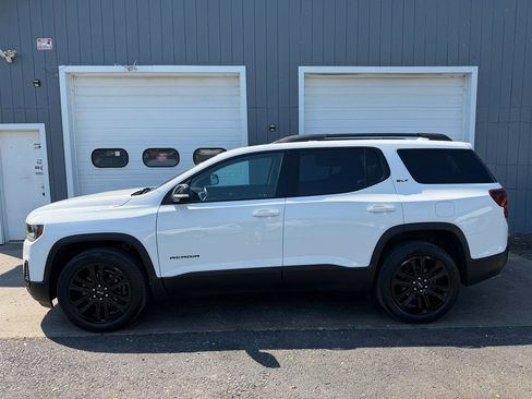 Used 2021 GMC Acadia SLT w/ Elevation Edition AWD/4WD image 7