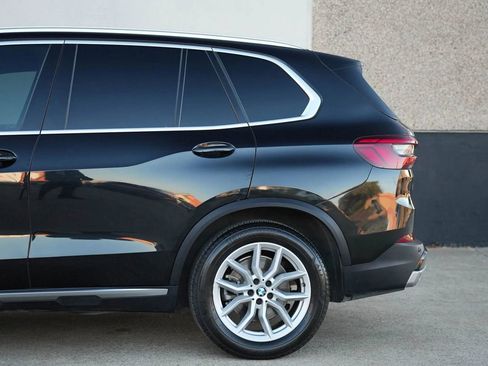 Used 2019 BMW X5 xDrive40i w/ Convenience Package AWD/4WD image 13