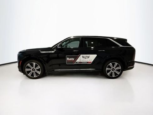 Used 2025 Cadillac Escalade IQ Luxury 1 image 4