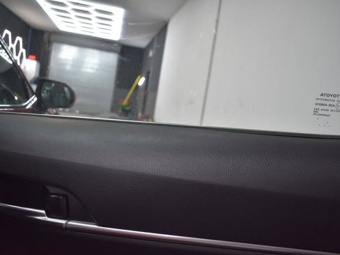 Used 2024 Toyota Camry SE image 23