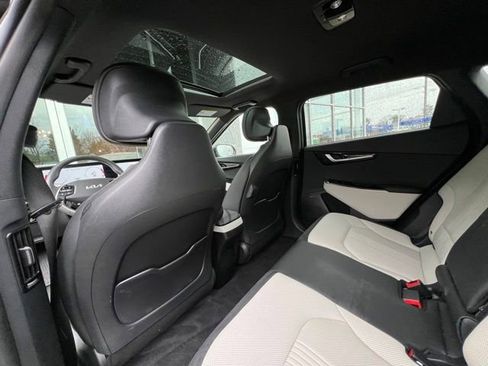 Used 2024 Kia EV6 GT-Line w/ GT-Line White Seat Package image 25