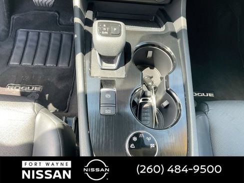 Used 2023 Nissan Rogue SV w/ SV Premium B Package AWD/4WD image 26