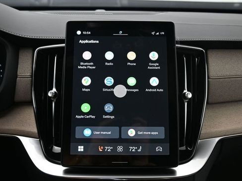 New 2026 Volvo XC90 B6 Plus w/ Protection Package Premier image 20