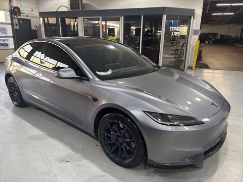 Used 2025 Tesla Model 3 Long Range image 4