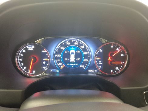Used 2019 GMC Acadia Denali w/ Technology Package AWD/4WD image 23