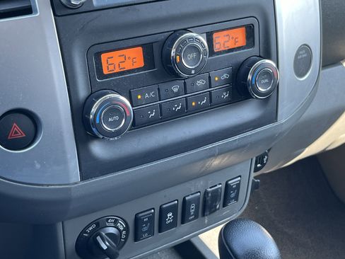 Used 2020 Nissan Frontier SV image 26