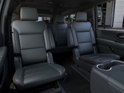 New 2026 GMC Yukon XL AT4 w/ AT4 Premium Plus Package image 17
