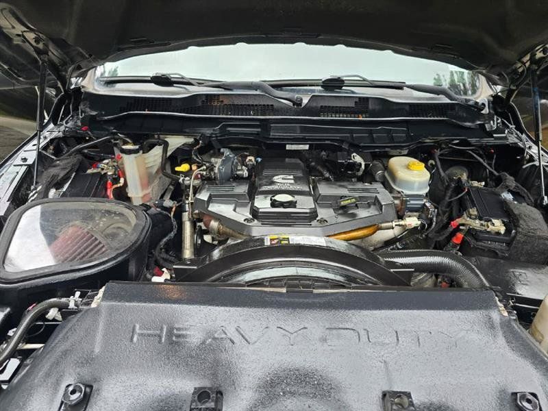 Used 2017 RAM 2500 Limited AWD/4WD image 32