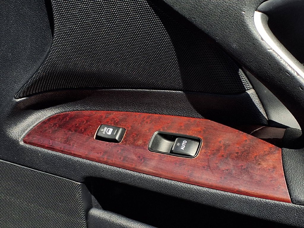 Used 2007 Lexus IS 250 w/ Premium Pkg RWD image 35